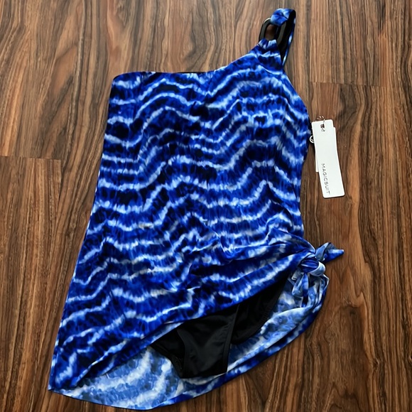 Magicsuit New Wave Amal One Piece - Picture 12 of 16